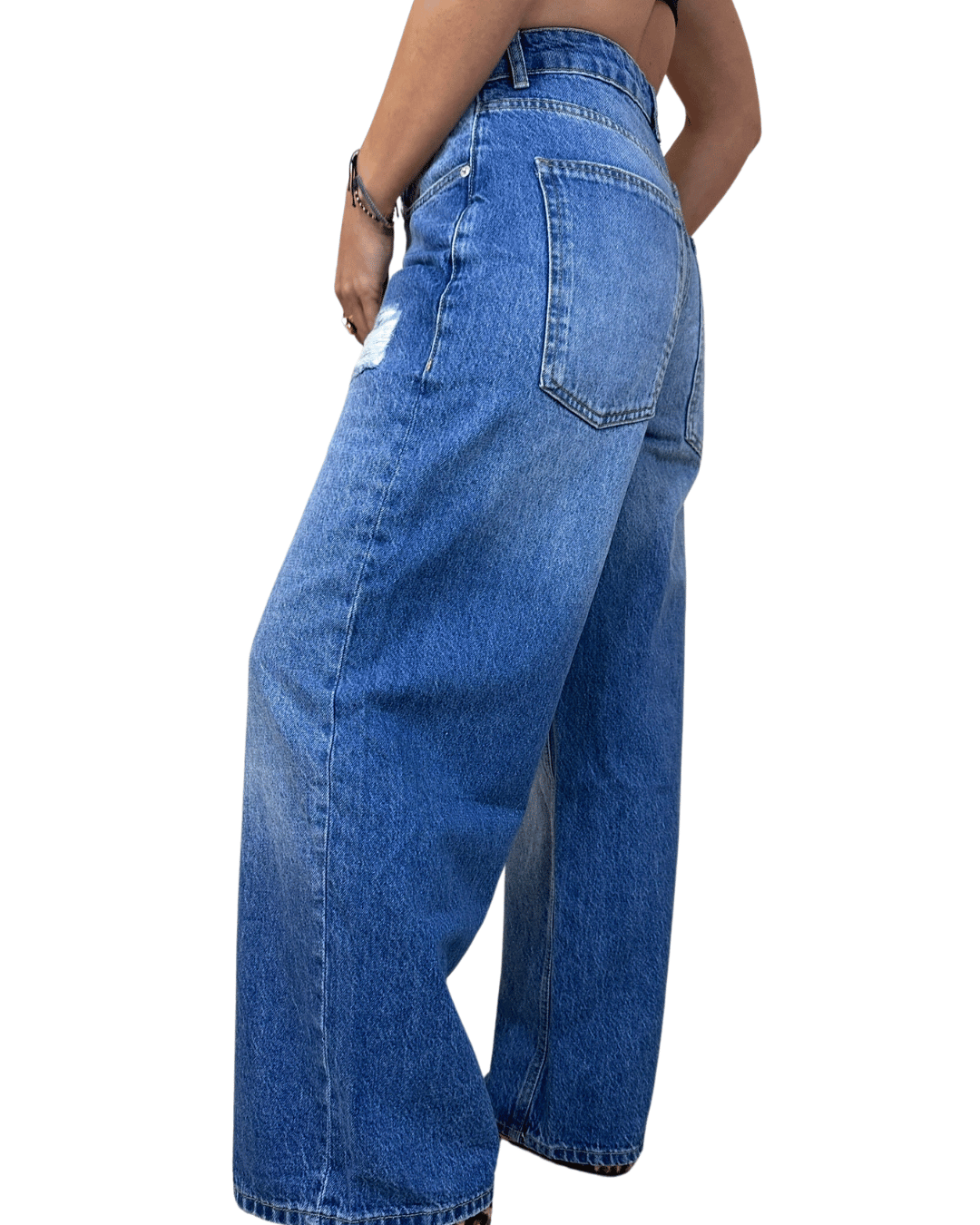 Distressed Wide-Leg Denim – Mid Wash
