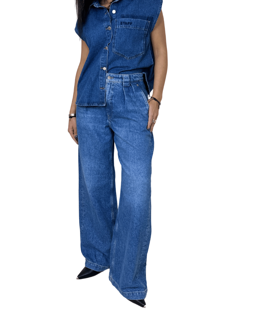 Pleated Wide-Leg Denim Jeans