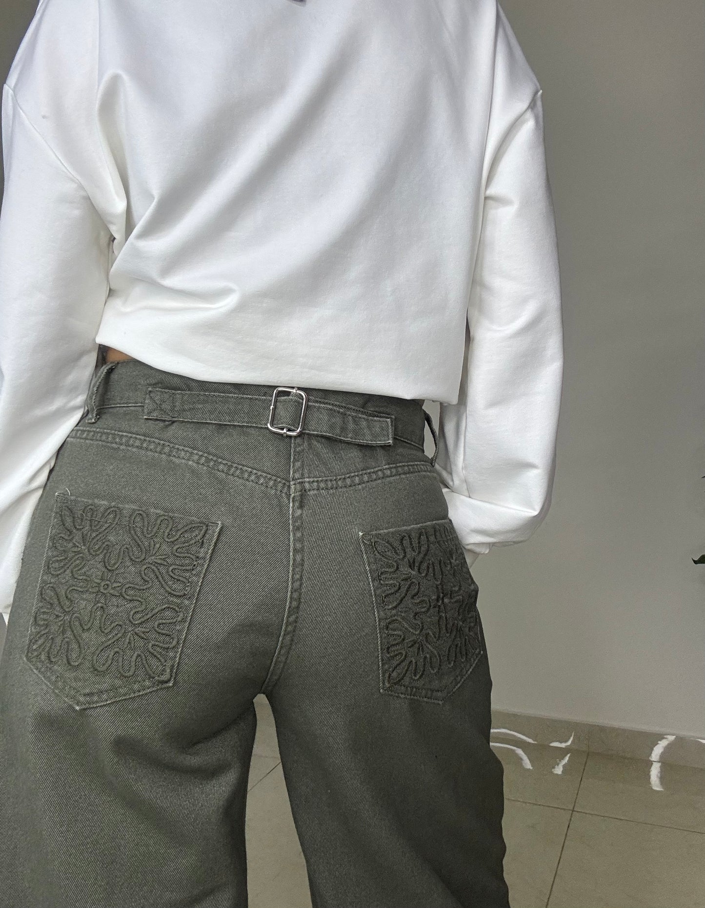 Denim Jeans Straight Cut - Green Color - Mid waist