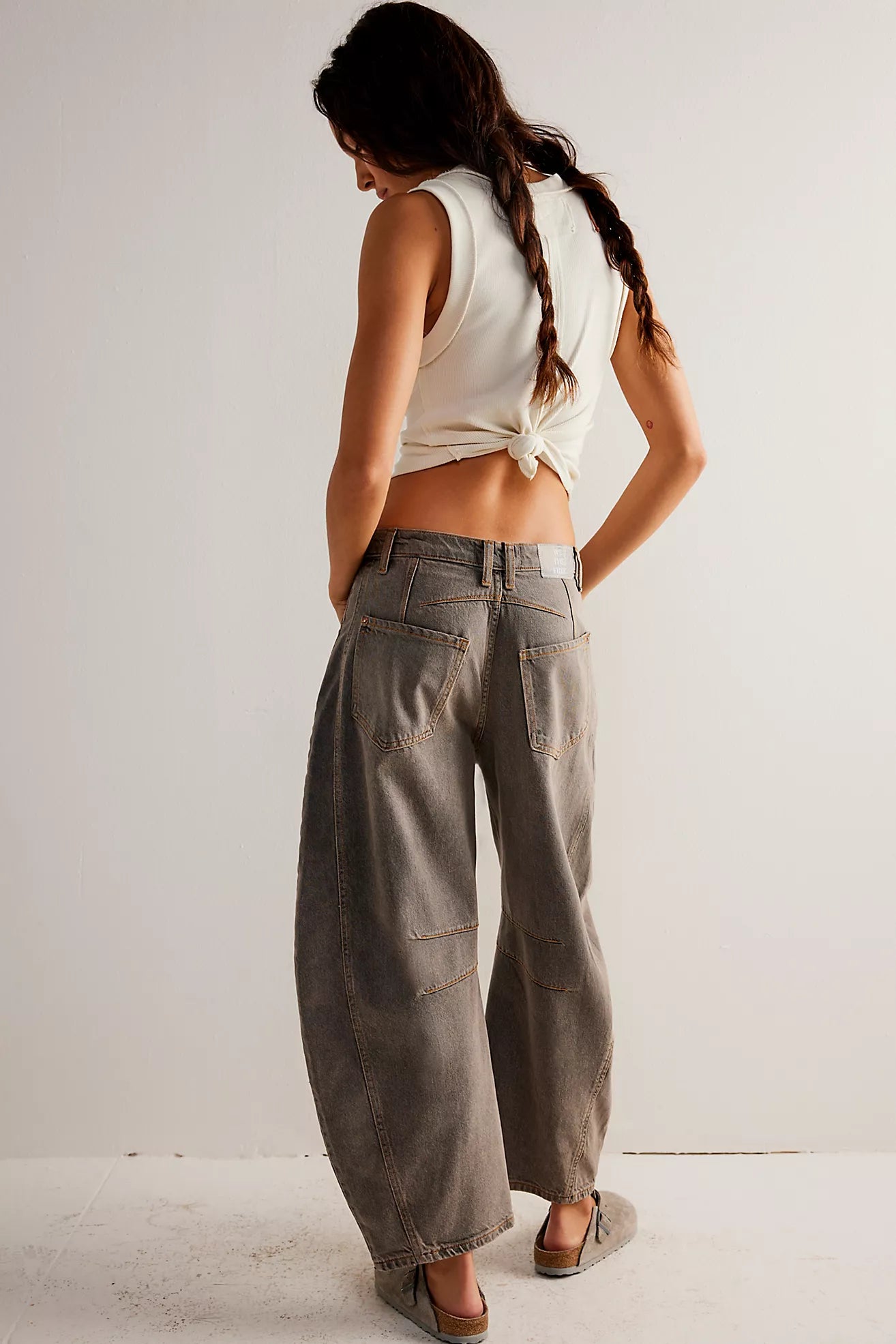 Taupe Barrel Jeans