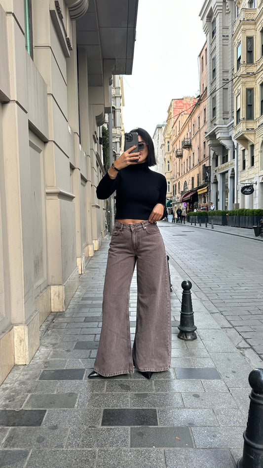The Palazzo Revival: Effortless Style in Muted Brown Denim Jeans