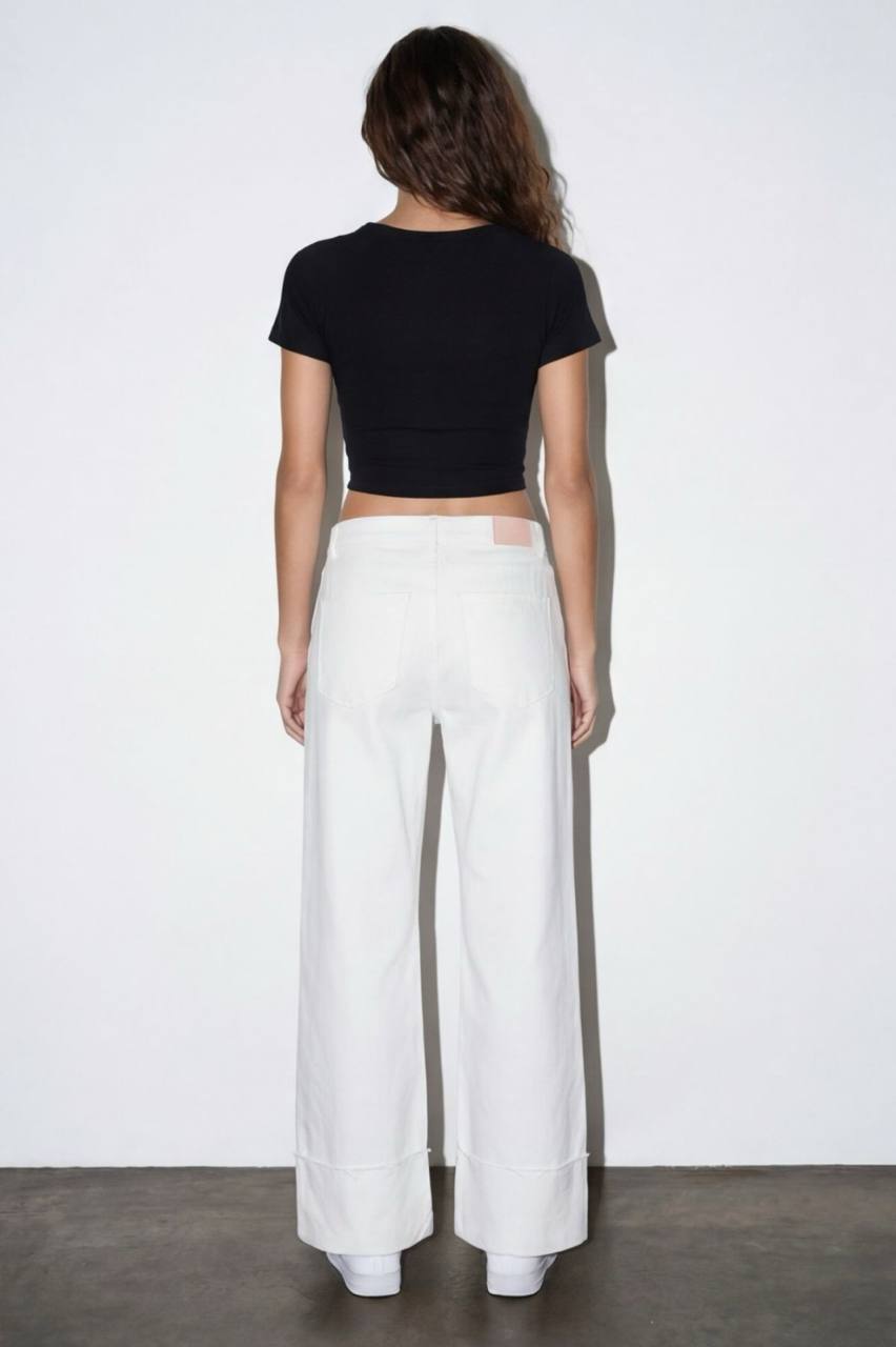 Wide-Leg Folded Cuff Jeans in Off-White