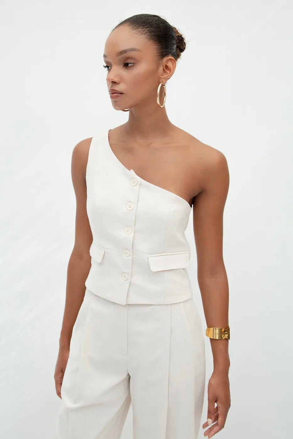 Beige Vest - Off-Shoulder