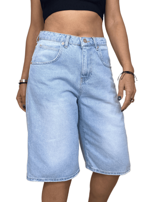Light-Wash Bermuda Shorts – Denim
