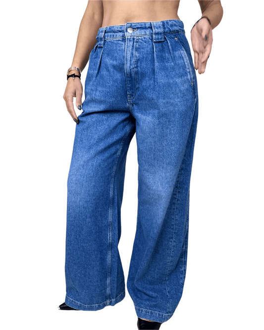Pleated Wide-Leg Denim Jeans