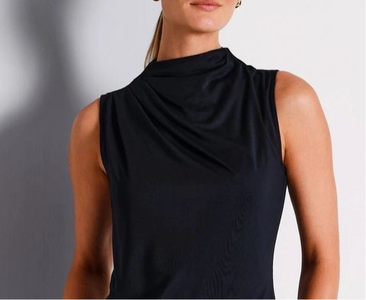 Black Top - Classic Cut