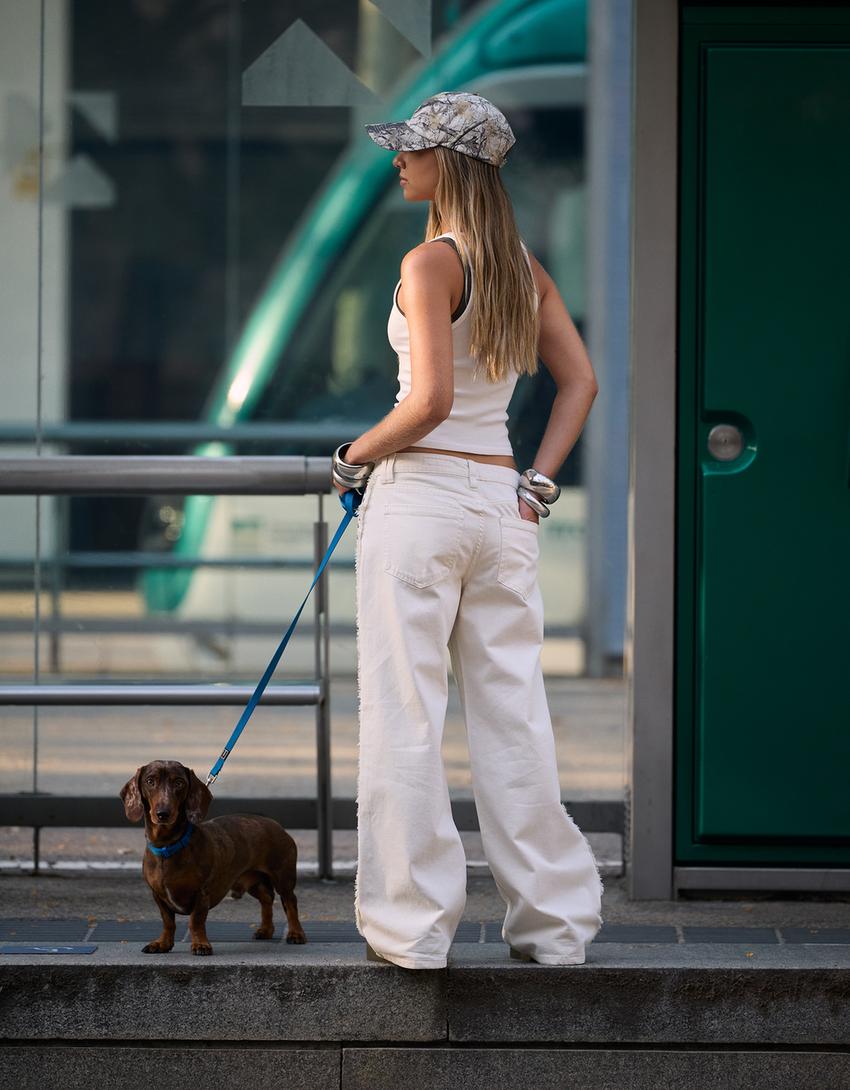 Frayed Denim Jeans straight-leg trousers with Eyelets - Mid Waist- White Color