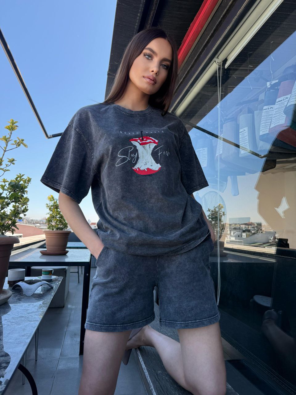 Oversized T-Shirt - One Size fit S to XXL