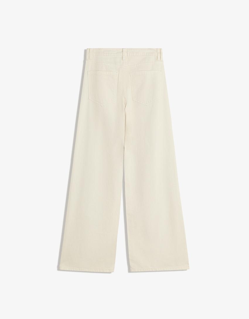 Frayed Denim Jeans straight-leg trousers with Eyelets - Mid Waist- White Color