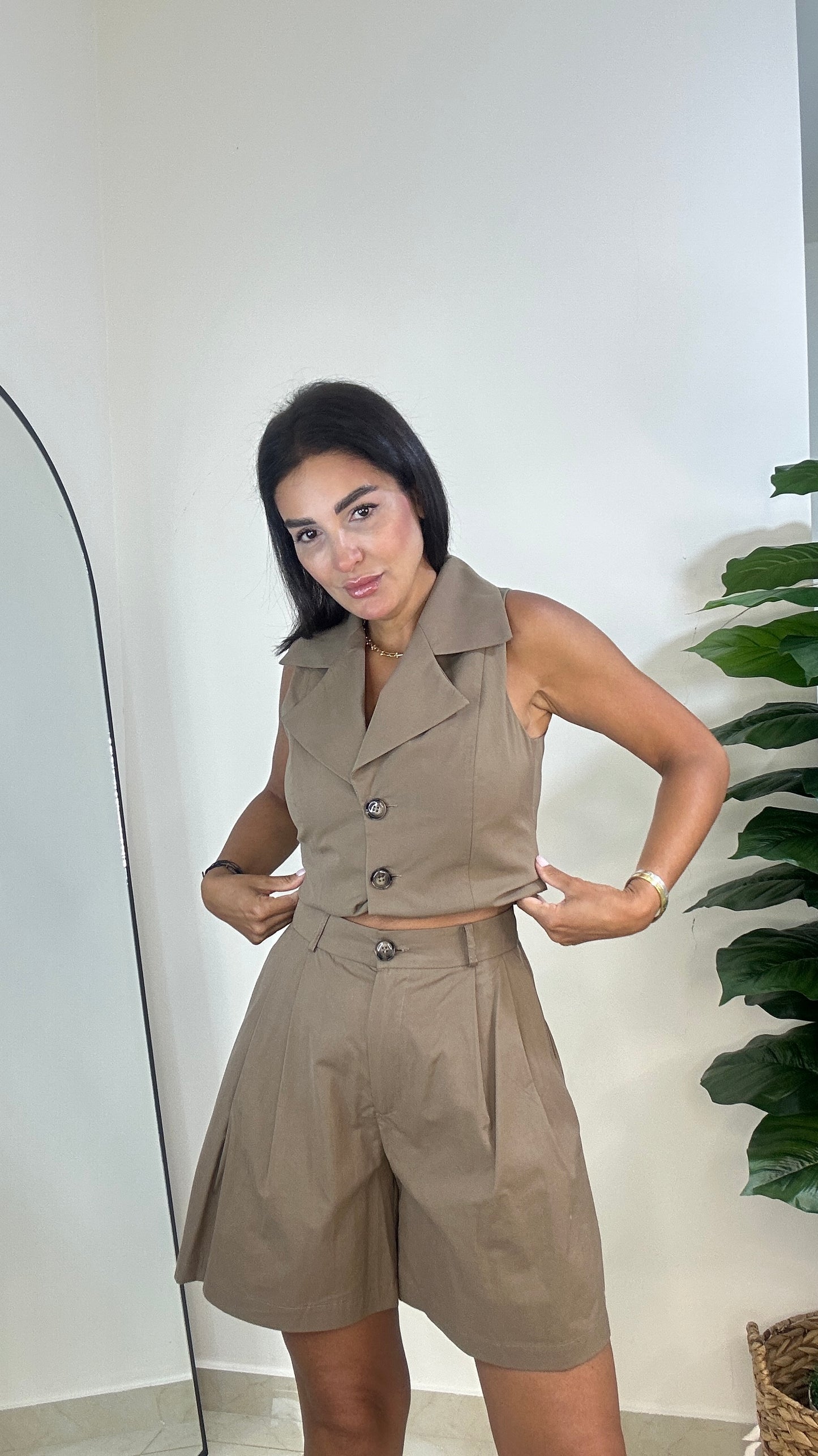 Mocha Short - The colors everyone will be wearing this season!