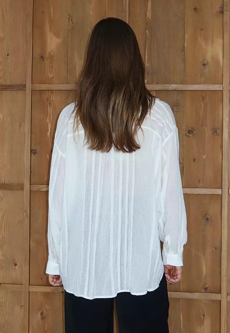 The Cloud-Stripe Blouse - white color - fit S to XL