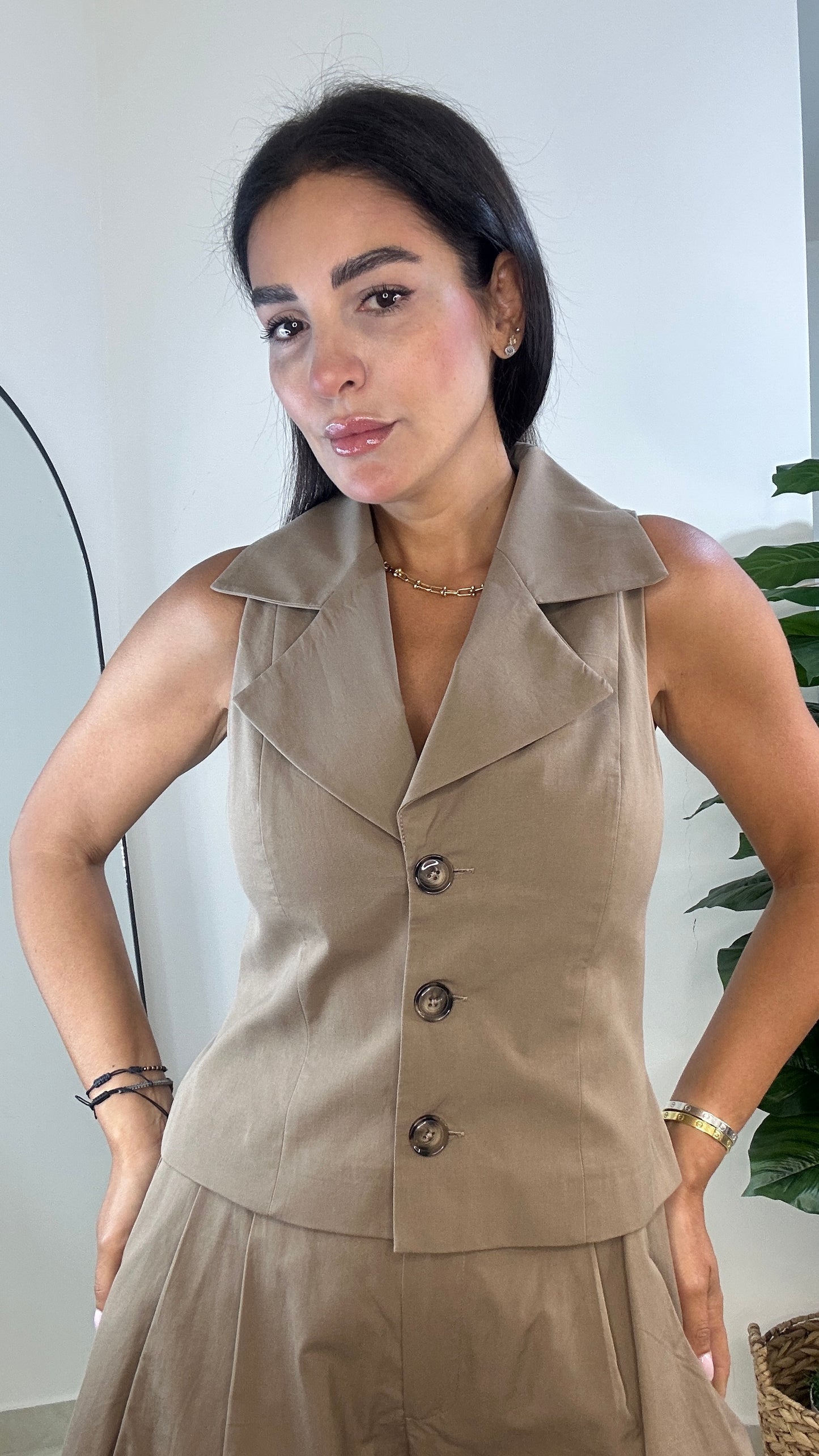 Mocha Vest - The colors everyone will be wearing this season!