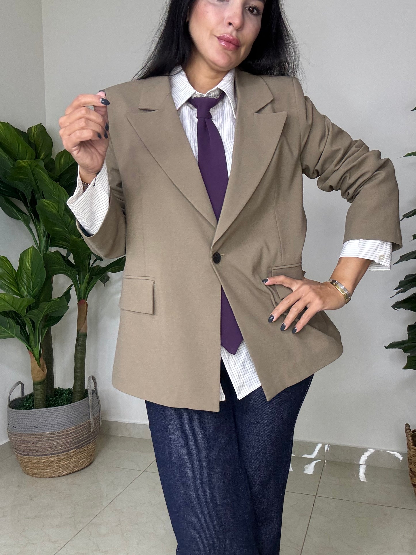Boyfriend Blazer cut - Oversized - Khaki Color