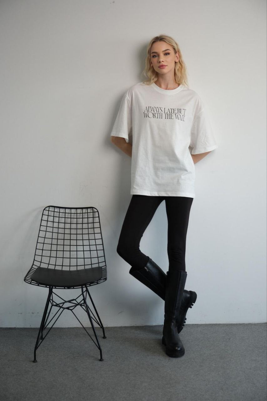 Oversized T-Shirt- one size - Fit S to XXL