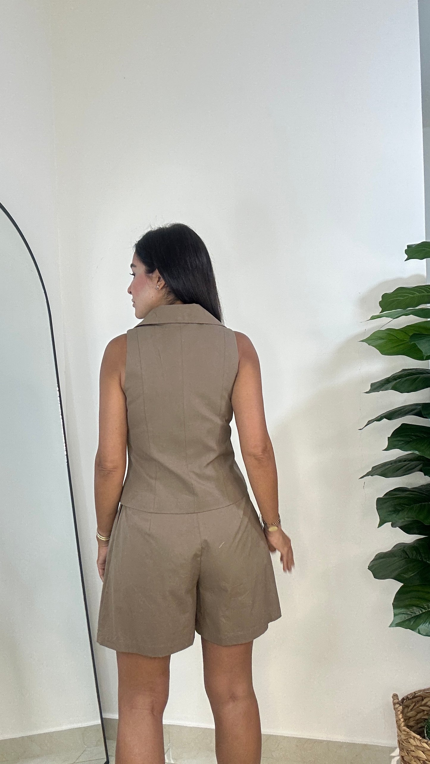 Mocha Short - The colors everyone will be wearing this season!