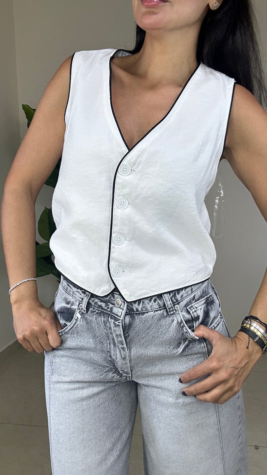 Vest White Color