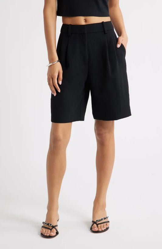 Bermuda Short - Black Color