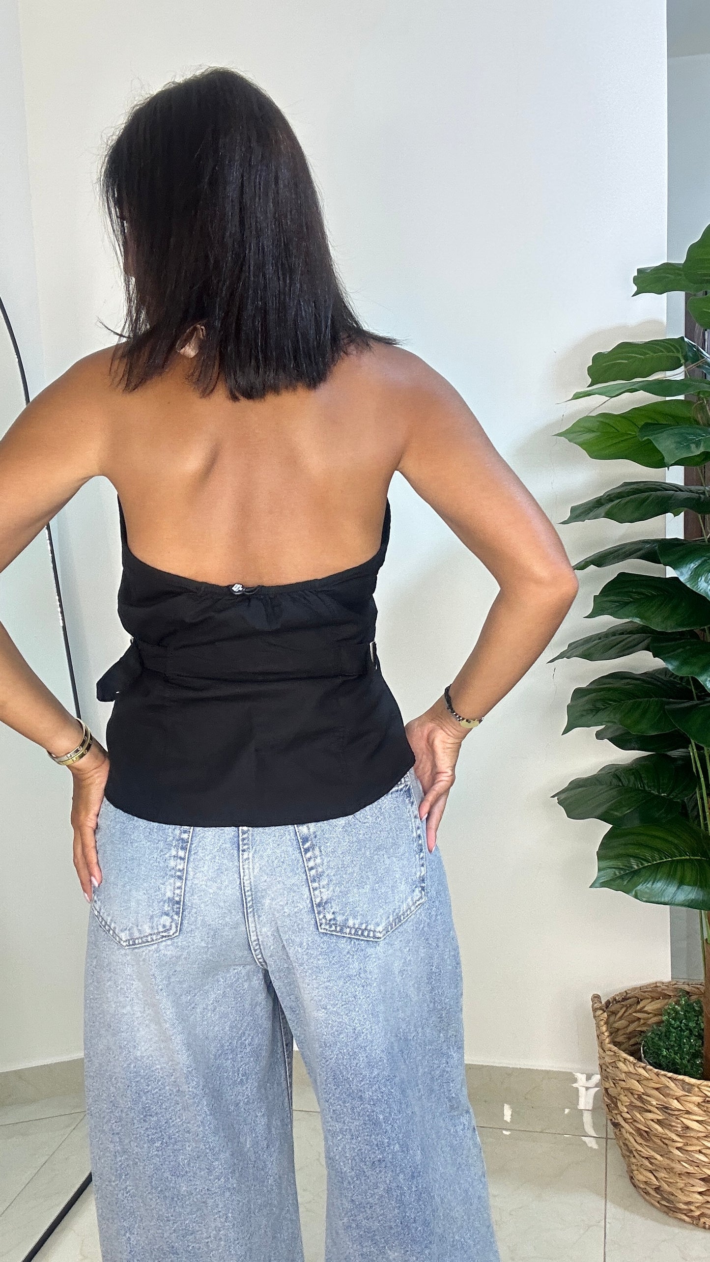 Halter Top - Black Color - Linen