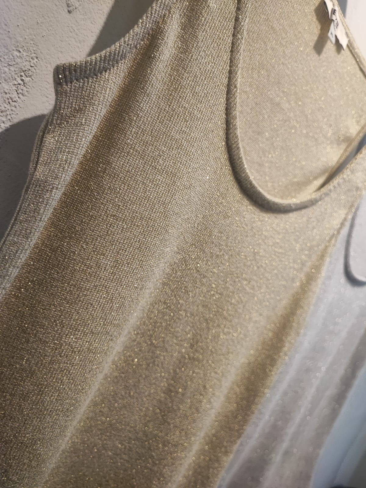 Shimmer Scoop-Neck Knit Tank Top -Gold Color -
