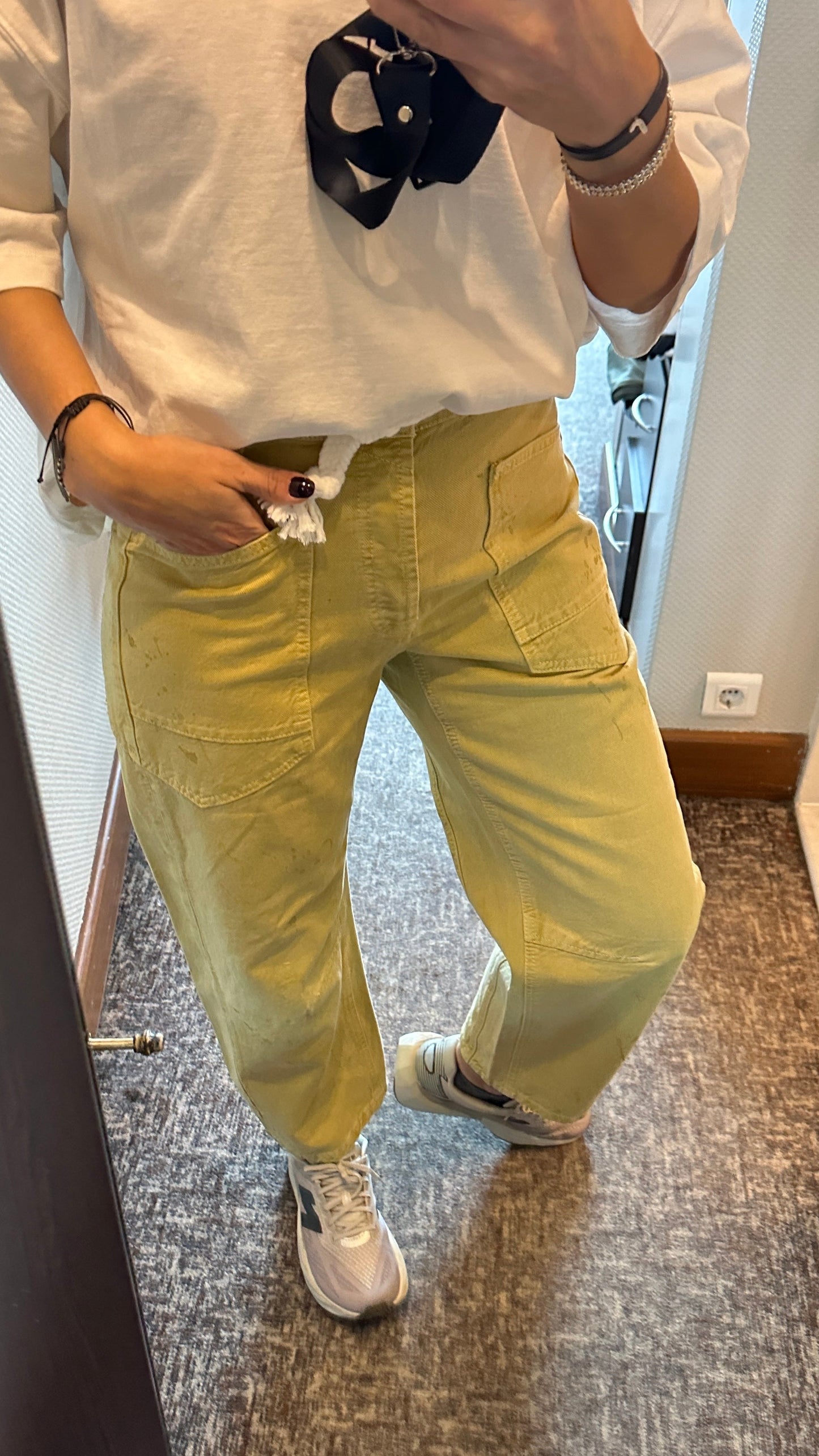 Moxie Pull-On Barrel jeans - Mustard Color -