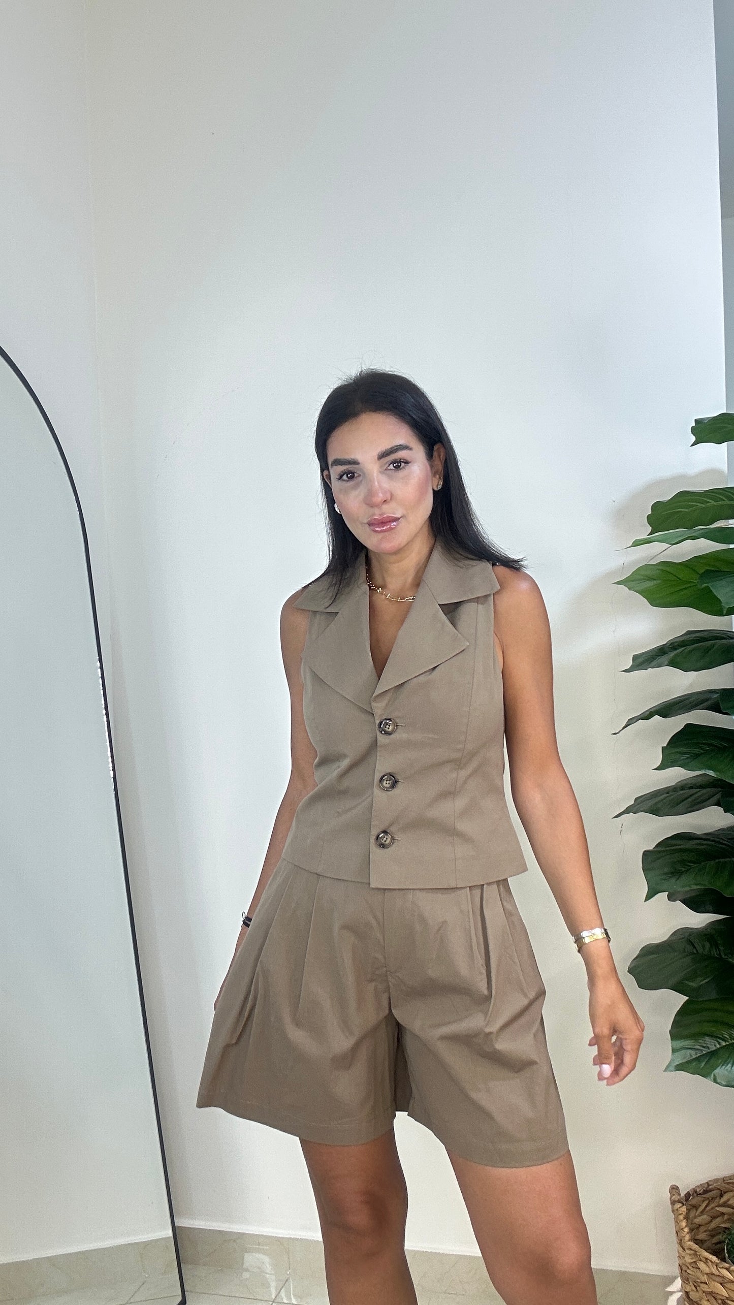 Mocha Vest - The colors everyone will be wearing this season!