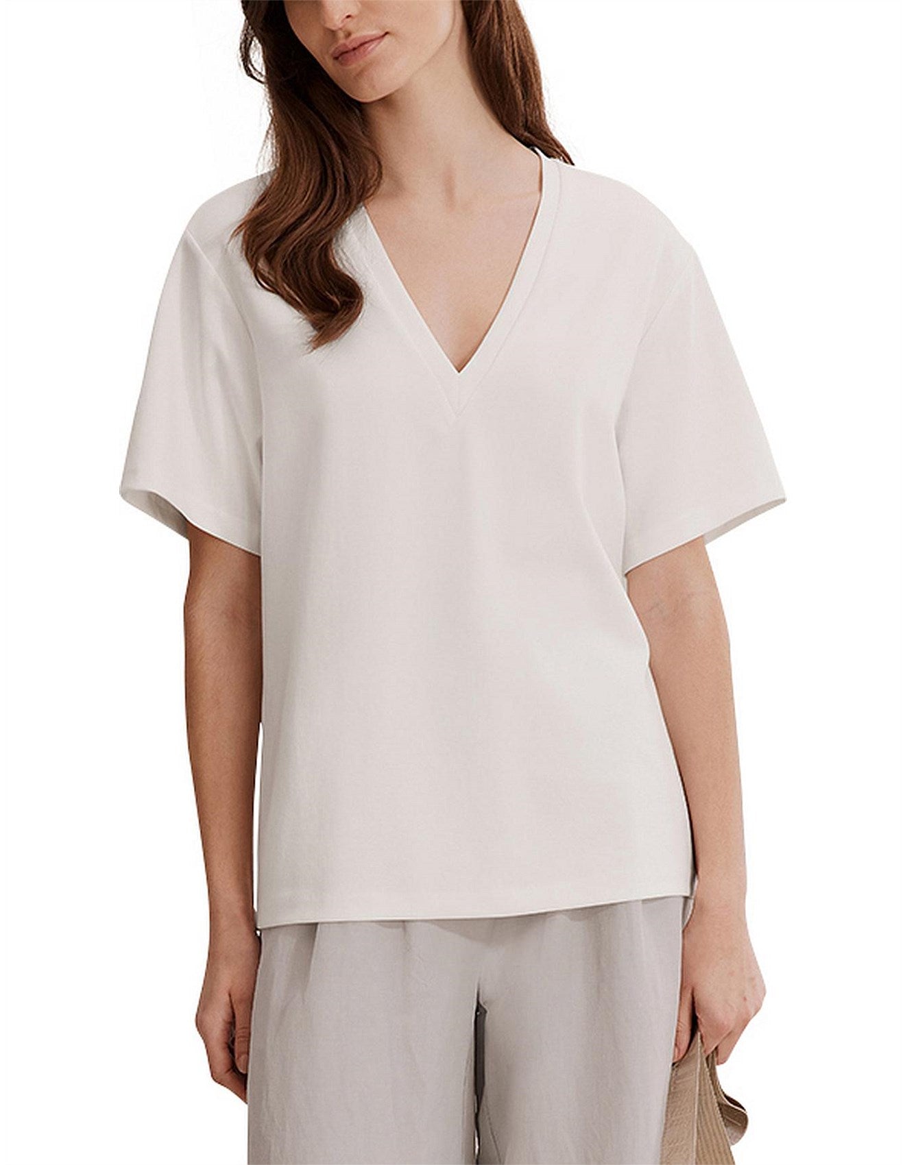 V-Neck Relaxed Tee